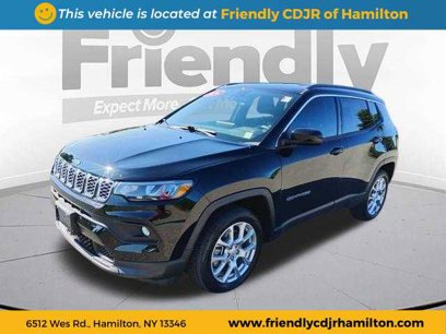 Used 2024 Jeep Compass Latitude
