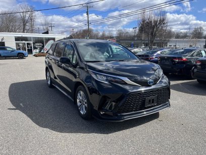 Used 2023 Toyota Sienna XSE
