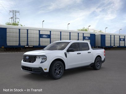 New 2025 Ford Maverick XLT w/ Equipment Group 302A