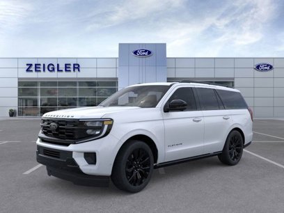 New 2025 Ford Expedition Platinum w/ Stealth Appearance Package