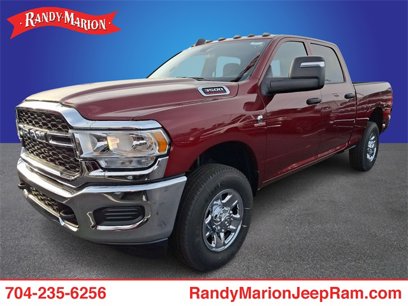 New 2024 RAM 3500 Tradesman w/ Chrome Appearance Group