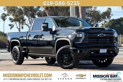 New 2025 Chevrolet Silverado 2500 High Country w/ Midnight Edition