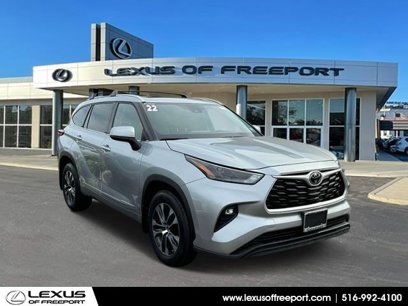 Used 2022 Toyota Highlander XLE