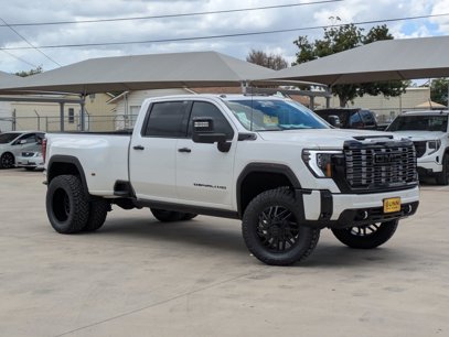 New 2025 GMC Sierra 3500 Denali Ultimate