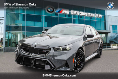 New 2025 BMW M5 w/ Carbon Package