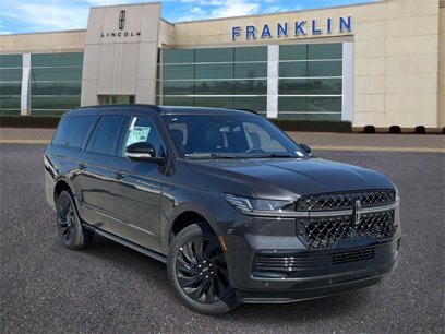 New 2025 Lincoln Navigator L Reserve w/ Jet Appearance Package