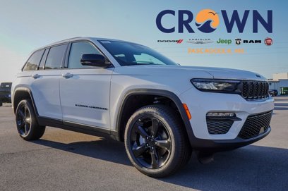 New 2025 Jeep Grand Cherokee Limited w/ Black Appearance Package