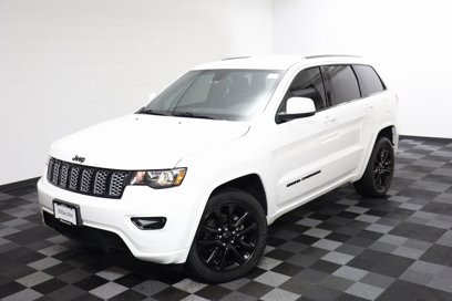Used 2019 Jeep Grand Cherokee Altitude