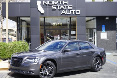 Used 2023 Chrysler 300 S