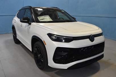 New 2025 Volkswagen Tiguan SE R-Line