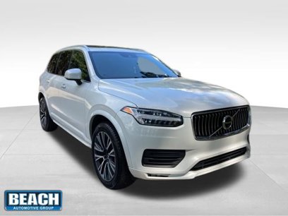 Used 2022 Volvo XC90 T6 Momentum w/ Advanced Package
