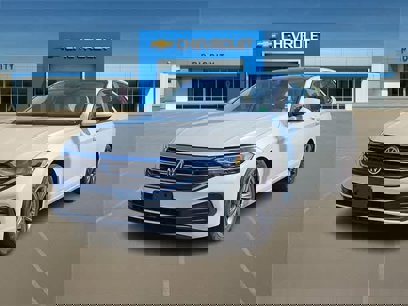 Used 2024 Volkswagen Jetta SE