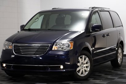 Used 2016 Chrysler Town & Country Touring