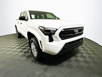 New 2024 Toyota Tacoma SR