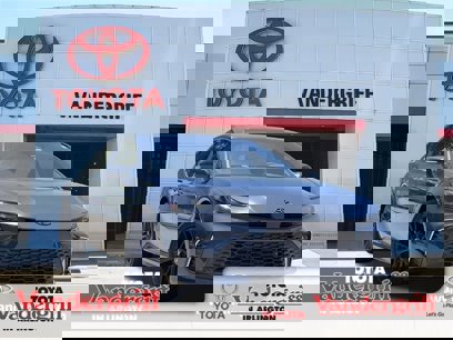 Used 2025 Toyota Camry LE