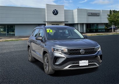 Certified 2022 Volkswagen Taos S