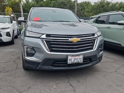 Used 2023 Chevrolet Traverse LT w/ LT Premium Package