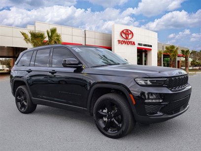 Used 2024 Jeep Grand Cherokee Limited w/ Luxury Tech Group II