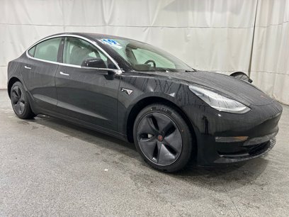 Used 2019 Tesla Model 3 Mid Range