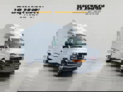 New 2025 GMC Savana 3500 Extended w/ Power Convenience Package