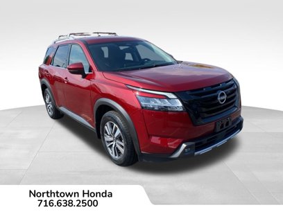 Used 2022 Nissan Pathfinder SL w/ SL Black Package