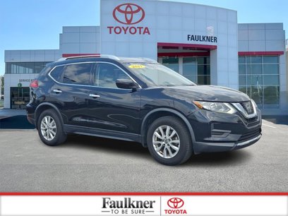 Used 2017 Nissan Rogue SV