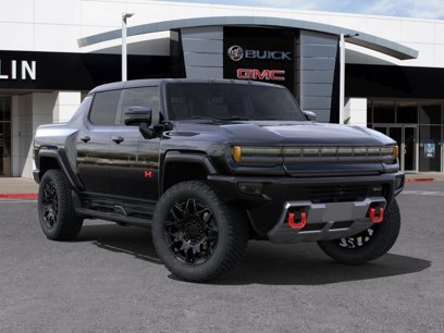 New 2025 GMC Hummer EV 2X w/ LPO, Sport Package
