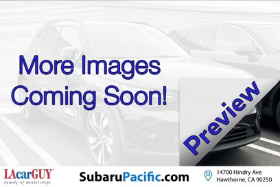 Used 2023 Volvo XC40 B4 Ultimate w/ Protection Package Premier