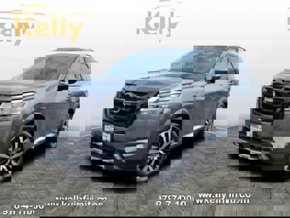 Used 2023 Nissan Pathfinder Platinum w/ Black Appearance Package