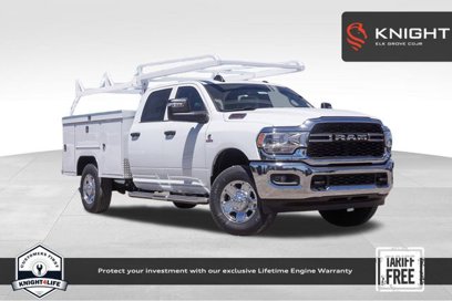 New 2024 RAM 3500 Tradesman w/ Chrome Appearance Group