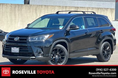 Certified 2019 Toyota Highlander SE