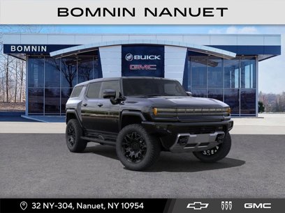 New 2025 GMC Hummer EV 2X w/ LPO, Dark Essentials Package