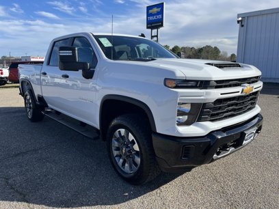 New 2025 Chevrolet Silverado 2500 Custom w/ Custom Value Package
