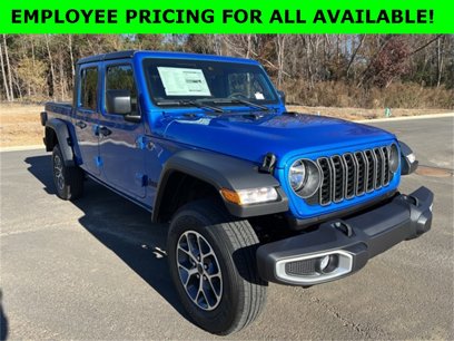 New 2025 Jeep Gladiator Sport