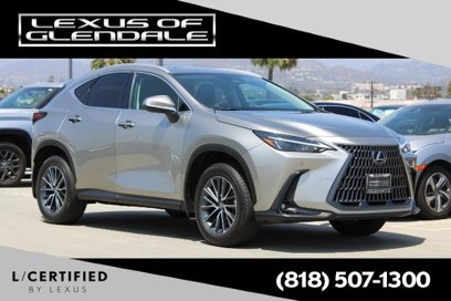 Certified 2025 Lexus NX 250 FWD w/ Premium Package