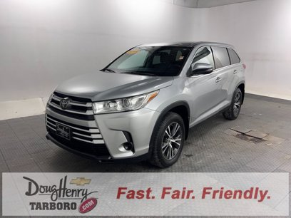 Used 2019 Toyota Highlander LE