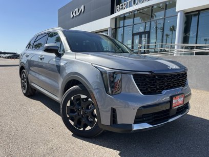New 2025 Kia Sorento S