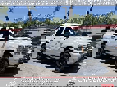 Used 2011 Chevrolet Avalanche LT w/ Luxury Package