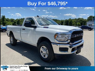 New 2024 RAM 2500 Tradesman w/ Chrome Appearance Group