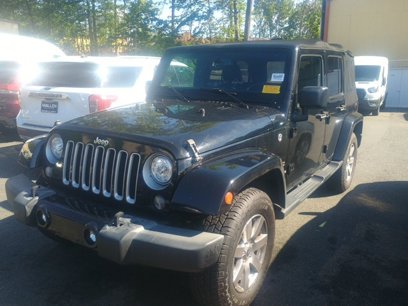 Used 2017 Jeep Wrangler Unlimited Sahara w/ Connectivity Group