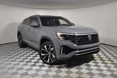 New 2025 Volkswagen Atlas Cross Sport SEL Premium R-Line
