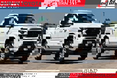 New 2025 Toyota Tacoma SR5
