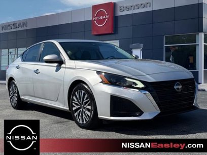 Used 2023 Nissan Altima 2.5 SV