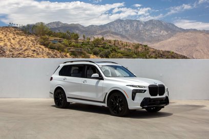 Certified 2025 BMW X7 xDrive40i w/ M Sport Package