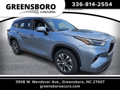 Used 2023 Toyota Highlander XLE