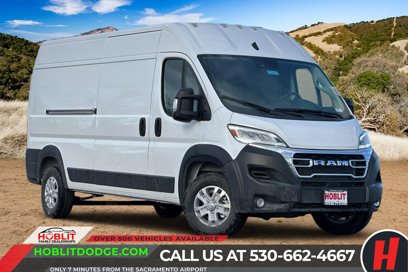New 2025 RAM ProMaster 2500 w/ Quick Order Package 22G SLT