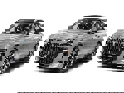 New 2025 BMW 740i xDrive