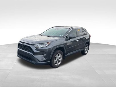 Used 2019 Toyota RAV4 XLE w/ Phone Cable & Charge Package