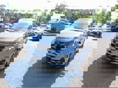 New 2025 Honda Odyssey Touring