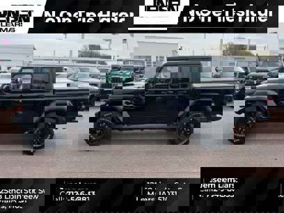 Used 2021 Jeep Gladiator Sport